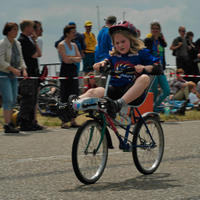 cv2004_av068.jpg