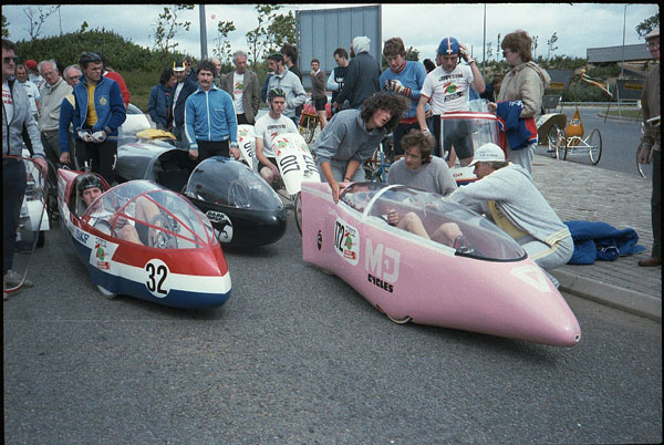 Sprinters aan de start (vector)