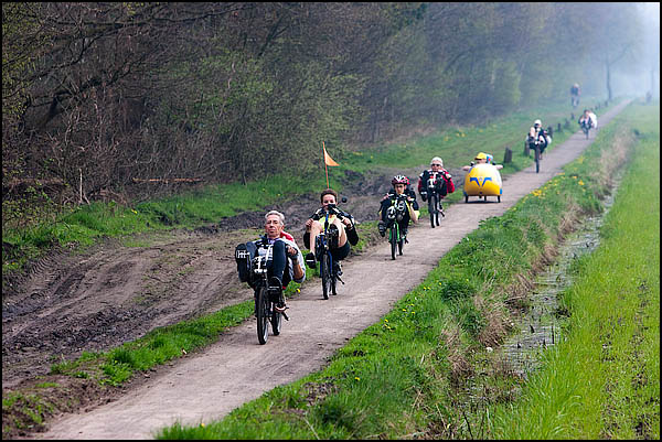 bdm-20090412-0154