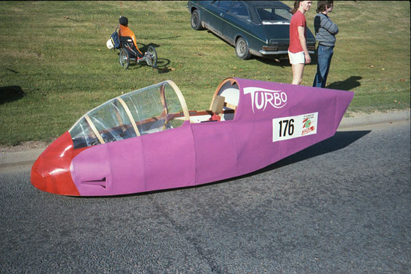 Purple Nasty, geveerde windcheetah